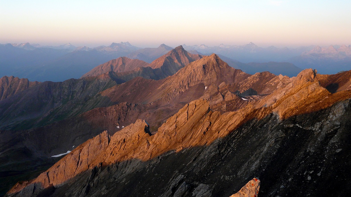 Pizza Naira und Lenzerhorn vom Erzhorn